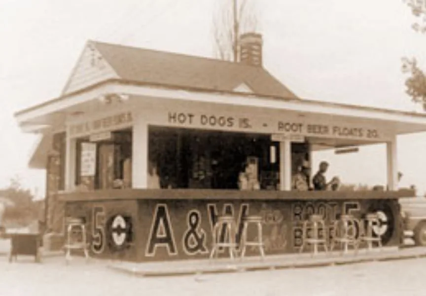 The first Cracker Barrel location